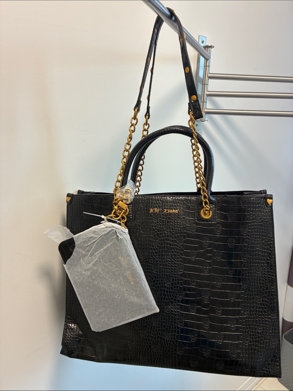 BETSEY JOHNSON SKULL FAUX CROCODILE Embossed Tote Bag with Gold Chain Handles NW
